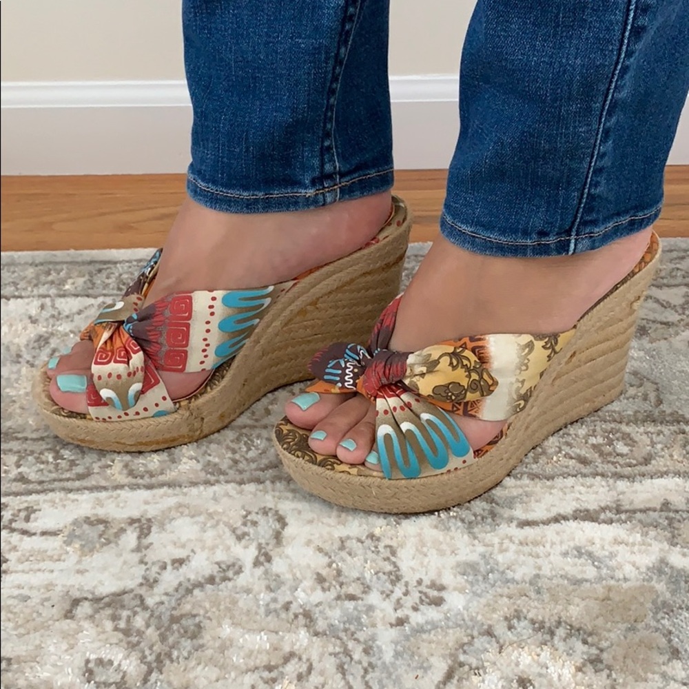 MIA wedges